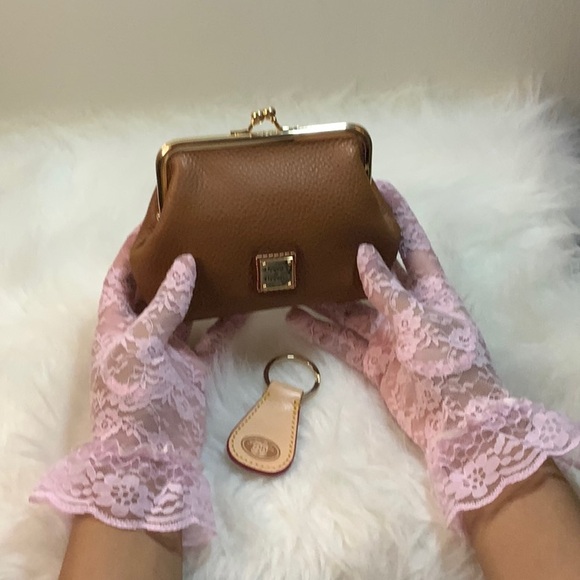 Lace Gloves (Full finger) (New) Soft Pink (Dooney & Bourke items not included) - Picture 2 of 4